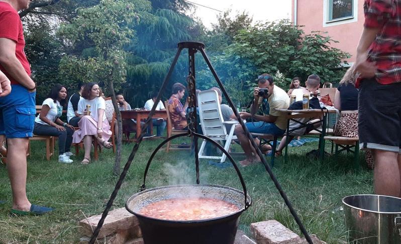 Budapest Garden Hostel Luaran gambar