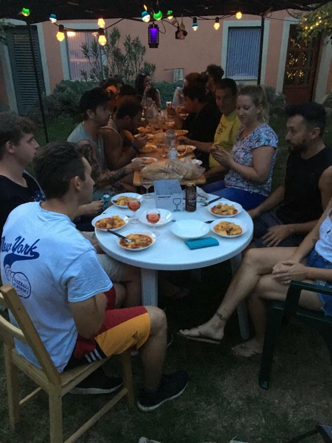 Budapest Garden Hostel Luaran gambar